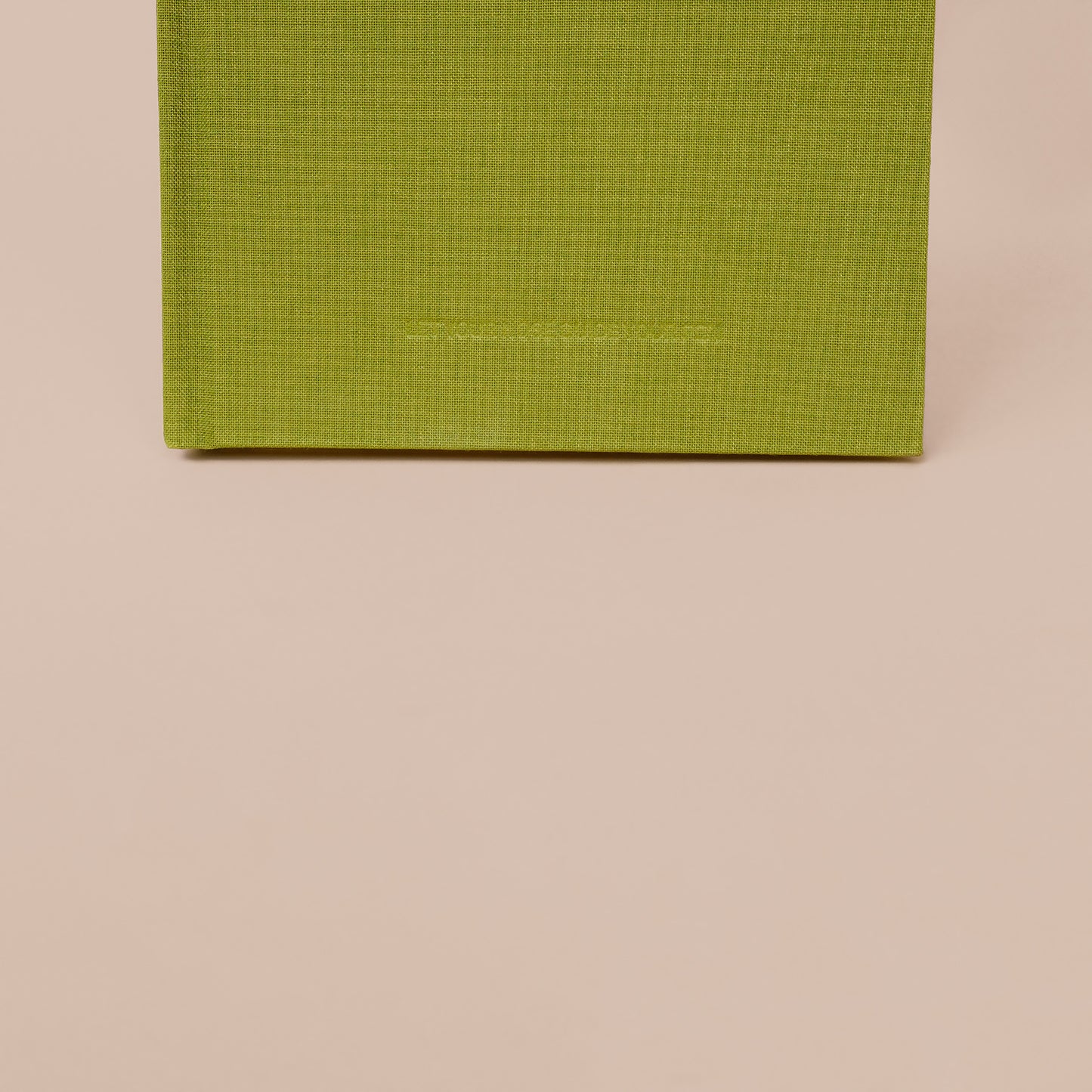 claridad en silencio scented journal green by lula curioca